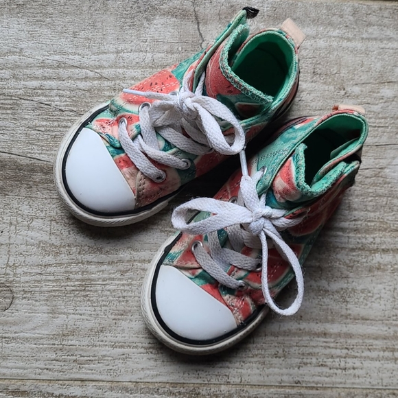Converse girls' toddler size 7 watermelon ๐ hi-tops - Picture 2 of 6
